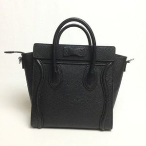 luggage tote